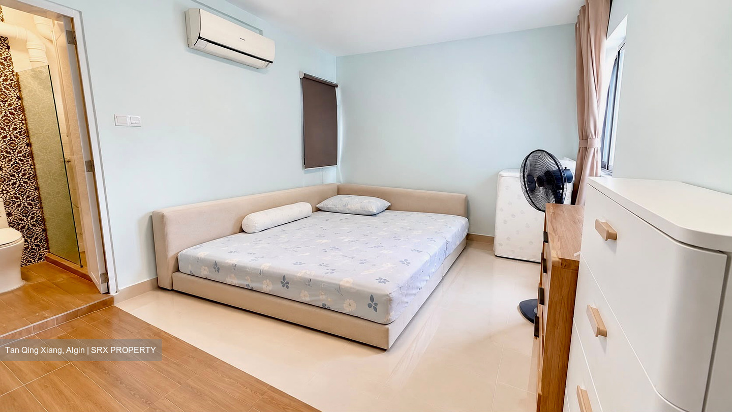 Blk 274B Wenya (Jurong West), HDB Executive #636460191
